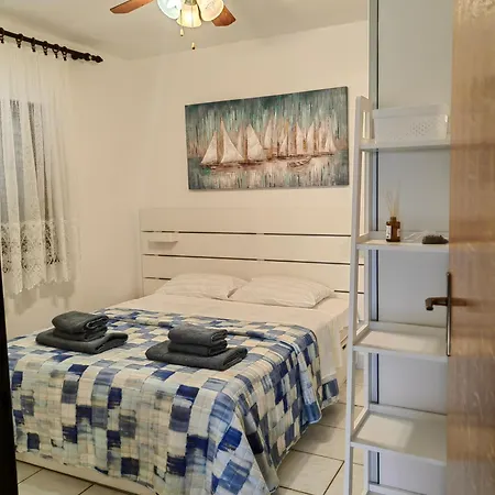 Prázdninový dům House Tara *
